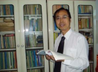 Li Jianke, a distinguished expert of real life department